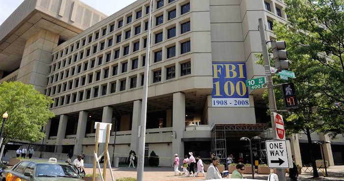 El Inspector General del Departamento de Justicia de Estados Unidos, Michael Horowitz, anunció hoy que abrirá una investigación sobre el Departamento de Justicia y el Buró Federal de Investigaciones (FBI) y su proceder antes de los comicios presidenciales del pasado 8 noviembre. foto: EFE.