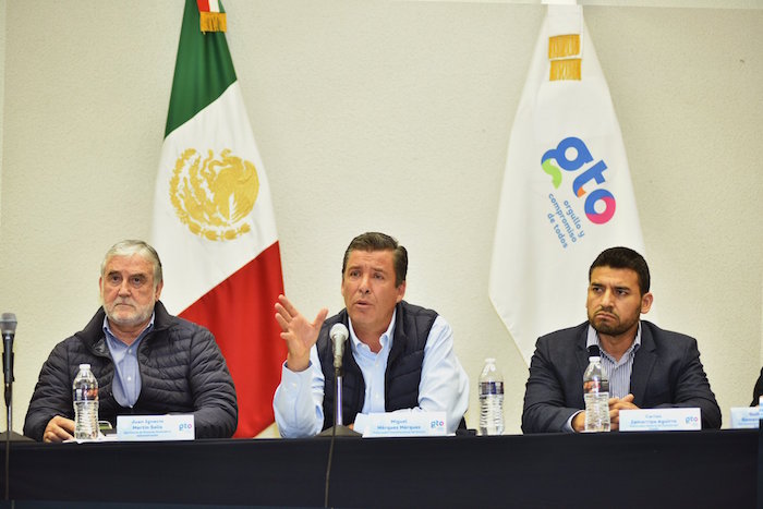 El Gobernador de Guanajuato percibe mensualmente 177 mil 425 pesos. Foto: Cuartoscuro