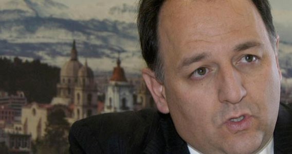 Peña Nieto premia al Tesorero de Edomex (el de “los traspasos por error” en la campaña): se lo lleva a su equipo