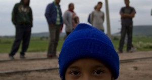 Grupos civiles protestan en EU contra reformas de EPN y su política migrante, y le exigen liberar presos políticos