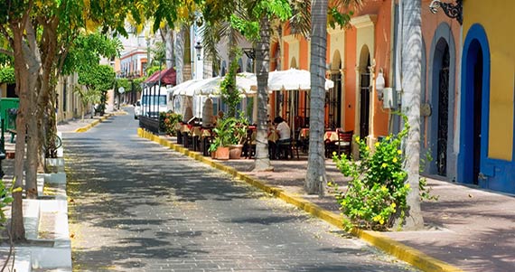 SOUNDTRACK: Ernesto Hernández Norzagaray "para conocer rincones de Mazatlán"