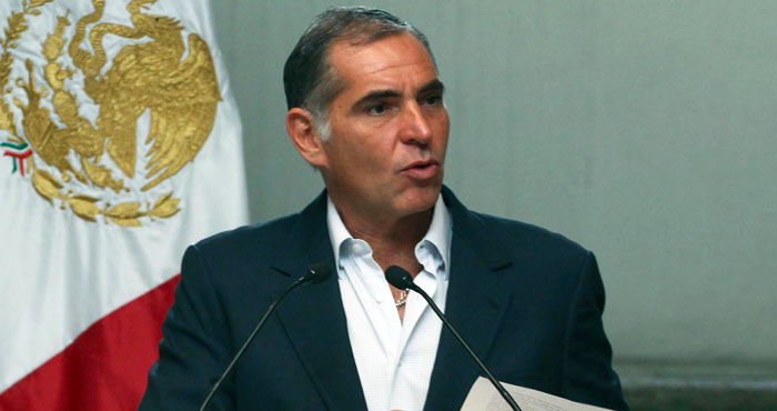 Gabino Cué, el Gobernador que en 4 años se ha “doblado” a punta de plantones en Oaxaca | SinEmbargo MX