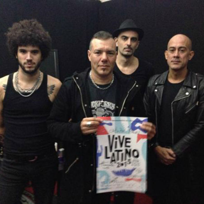 Robert Plant Da C 225 Tedra Musical En El Primer D 237 A Del Vive