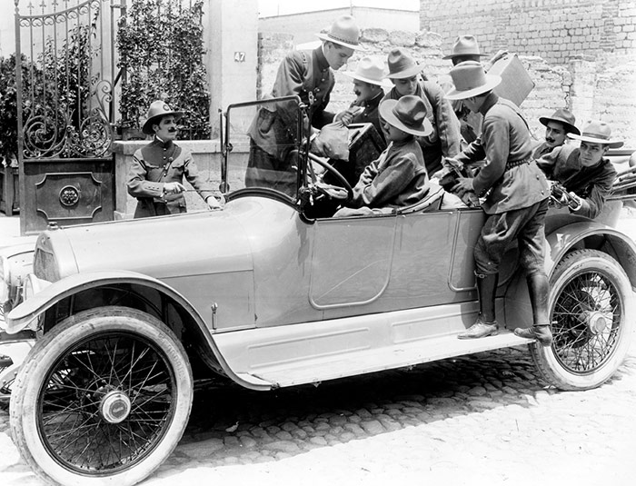 GRANDES FUGAS LA BANDA DEL AUTOMÓVIL GRIS (4 de 5) SinEmbargo MX