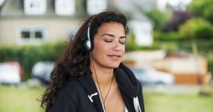 SOUNDTRACK: Edgar Clement "Rolas para ser nahual y salir a corretear ángeles"