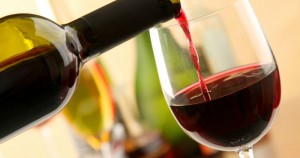 Especialistas coinciden en que todo depende del tipo de vino. Foto: Shutterstock