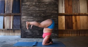 Mujer de yoga. Foto: Especial