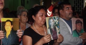 "No son perros como para conformarnos con su muerte": padres de los 5 de Veracruz