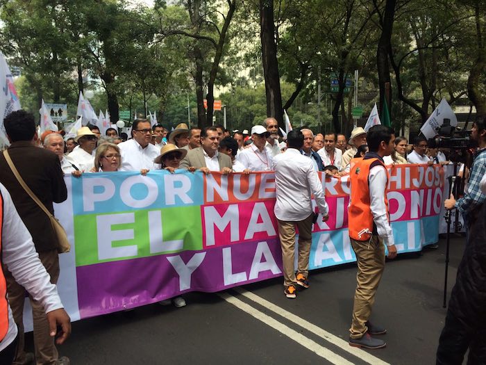 La movilización congregó a decenas de católicos de diferentes estados. Foto: Sandra Sánchez, SinEmbargo
