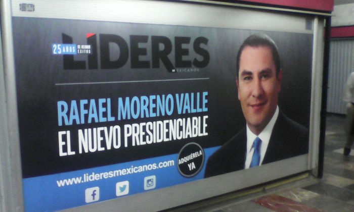 Espectacular del Gobernador de Puebla en una de las estaciones del Metro de la Ciudad de México. Foto: Crisanto Rodríguez, SinEmbargo