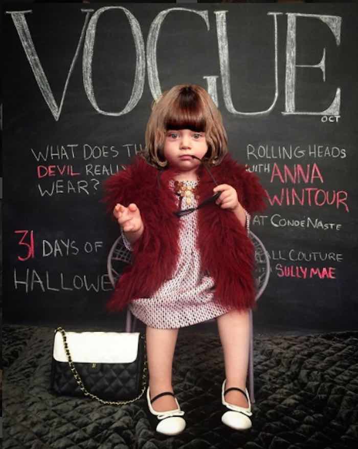 "Sully" disfrazada de Anna Wintour, quien es mejor conocida por haber sido la editora en jefe de la revista Vogue. Foto: Instagram [sullymaemom]. 