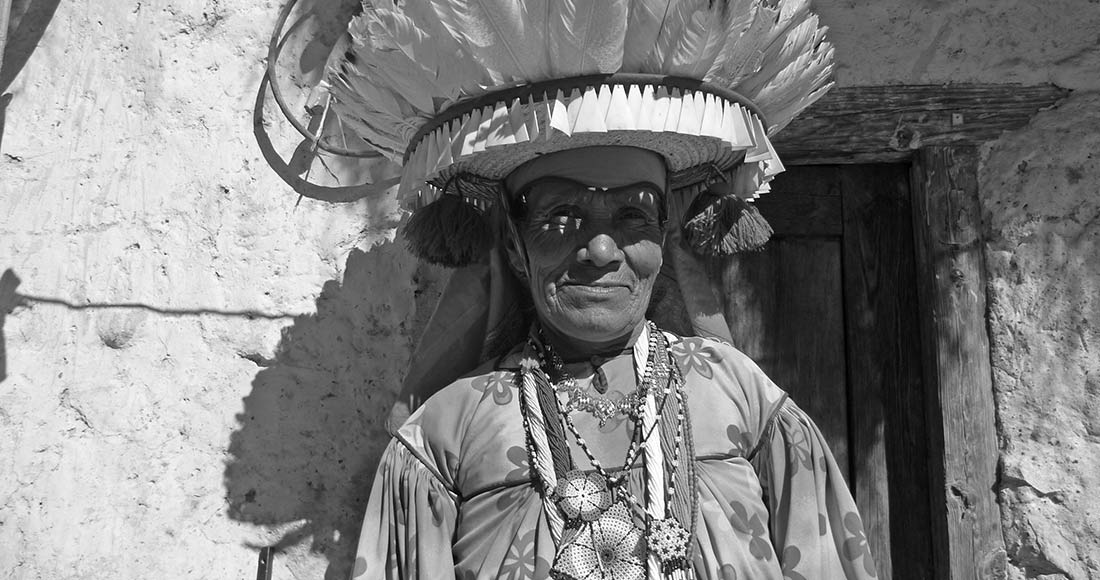 REVISTA ARTES DE MÉXICO | El arte huichol, resistencia y adaptación