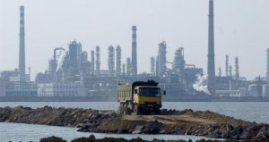 La investigación, realizada en las inmediaciones del Parque Químico Industrial Lianyungang, reveló que entre dichas sustancias nocivas había "hasta 16 agentes cancerígenos para el ser humano", en especial metales perjudiciales para la salud. Foto: EFE/Archivo