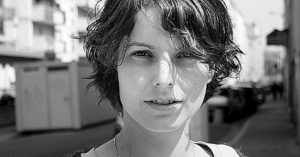 La vitalidad que da lo cómico me ayuda a llegar a pasajes muy realistas y sombríos para abordar la miseria. Foto: YouTube