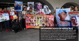 Como Duarte, Yunes da atole a víctimas de la violencia; madres se organizan en 12 colectivos