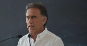 Disminuir el índice delictivo prometió Yunes Linares. Fotos: Cuartoscuro