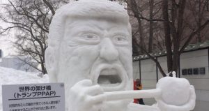 Trump, Kylo Ren y Pen-Pineapple-Apple-Pen son enormes estatuas de hielo en Japón