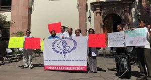"Diputados, si no pueden vivir honradamente con su salario, lárguense", piden empresarios y ONGs en SLP