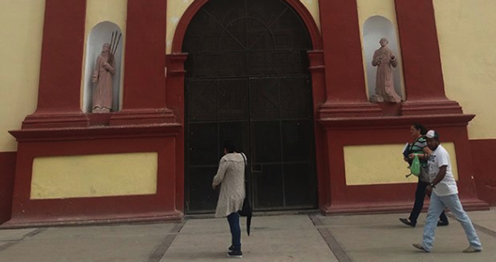 El regidor de la comisión de salud señaló al emnos 20 trabajadoras sexuales se colocan en el atrio. se Foto: Especial vía Pulso