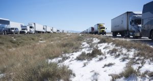 La carretera Monterrey-Saltillo permaneció parada debido a las nevadas de los últimos días. Foto: Pedro Anza, Cuartoscuro