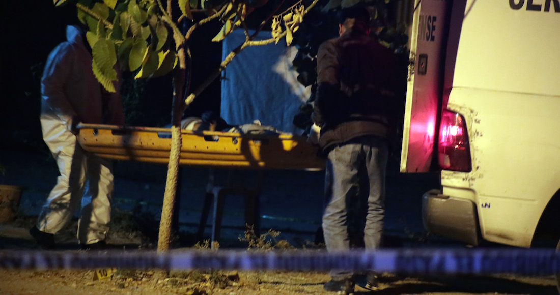 Matanza en Oaxaca: 7 cuerpos a pedazos, 2 mujeres y 5 hombres, en la carretera a Ayotzitepec Asesinato_xochitepec-3
