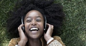 Con las emociones podemos predecir el éxito o el fracaso de una canción. Foto: TICbeat