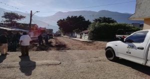 Los cuatro cuerpos fueron hallados esta mañana en Ciudad Mendoza, Veracruz, donde ayer fue ejecutada la hija de la Diputada federal por Morena, Carmen Medel. Foto: Plumas Libres. 