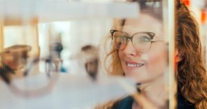 La miopía es una anomalía de los ojos que afecta a personas de todas las edades. Foto: TICbeat