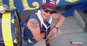 Mauricio Rebollo, un amigo de Salvador, corrobora que ambos estuvieron en el estadio durante todo el partido, identificando la ubicación de Salvador y de su novia en el video. Foto: Telemundo Investiga