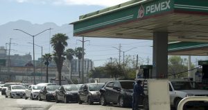 El 62 por ciento d ela población está de acuerdo con el cierre de los ductos de combustible en Petróleos Mexicanos. Foto: Gabriela Pérez Montiel, Cuartoscuro.