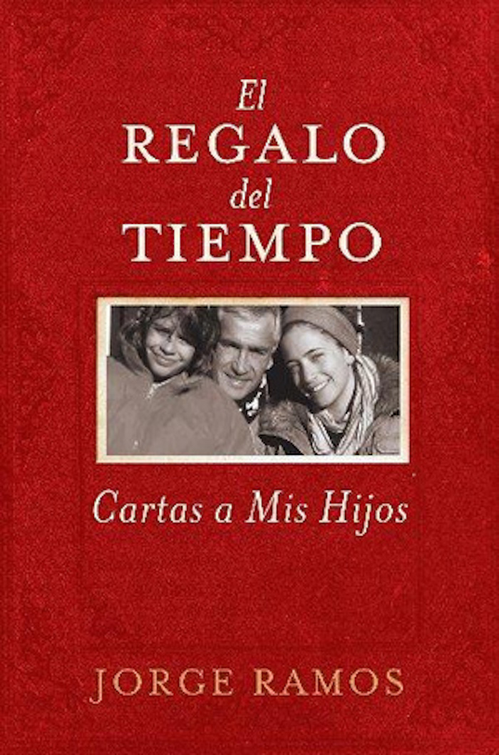 Los libros de Ramos, el periodista que vio a los ojos a Hugo