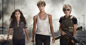 Poca información se conoce sobre Terminator 6. Tan sólo una imagen promocional con las protagonistas femeninas del filme y un vídeo del rodaje en Budapest donde aparece Arnold Schwarzenegger tras las cámaras. Foto: Paramount Pictures