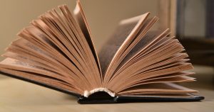 El título es la carta de presentación de tu obra, no lo olvides. Foto: Pixabay.