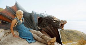 ¿Confirma el teaser de<em>Game of Thrones</em> quien montará un dragón?. Foto: Facabook, Game of Thrones.