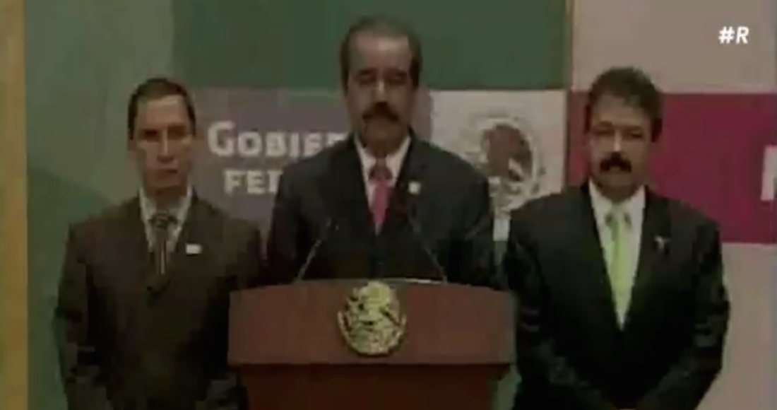 Fue la primera vez que las autoridades alertaron a todos los mexicanos de no saludar de mano y menos de beso. Y solicitar el cierre de al rededor de 27 mil escuelas y además de miles de negocios. Foto: Captura de pantalla. 