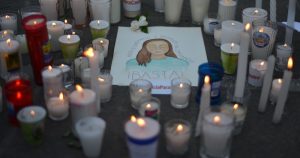 El cuerpo de Xiomara fue encontrado enterrado en el patio de la casa de madre. Su muerte se suma los muchos casos de agresiones contra mujeres en Veracruz. Foto: Cuartoscuro 