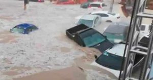 La tromba provocó daños e incluso la acumulación de agua. Foto: El Pulso