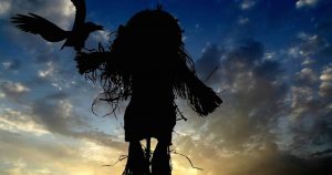 Espantapájaros. Foto: Pixabay. 