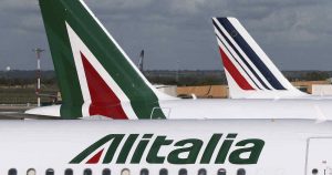 Alitalia había defendido el contenido de la pauta publicitaria y había rechazado las acusaciones de racismo antes de ofrecer disculpas. Foto: Luca Bruno, AP