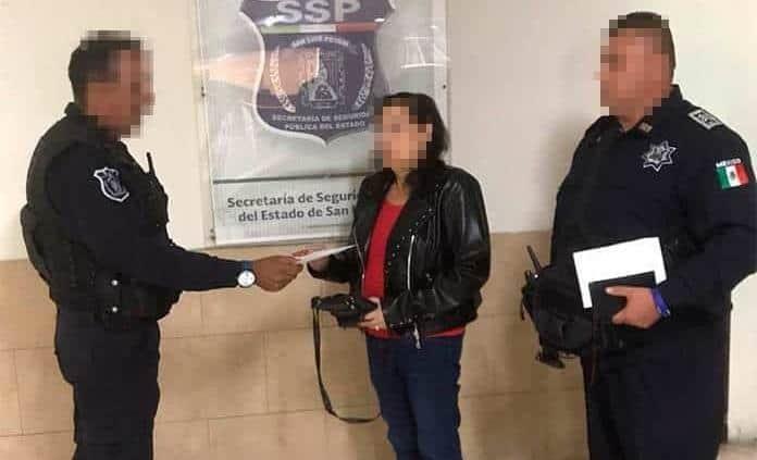 El monedero robado con 11 mil pesos fue devuelto ayer a su dueña. Foto: Especial/Pulso 