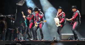 El autobús del grupo Bronco fue asaltado cuando se dirigían a una presentación. Foto: Galo Cañas/Cuartoscuro 