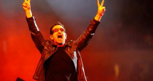 El músico irlandés es reconocido por ser el vocalista de la banda U2. Foto: AP
