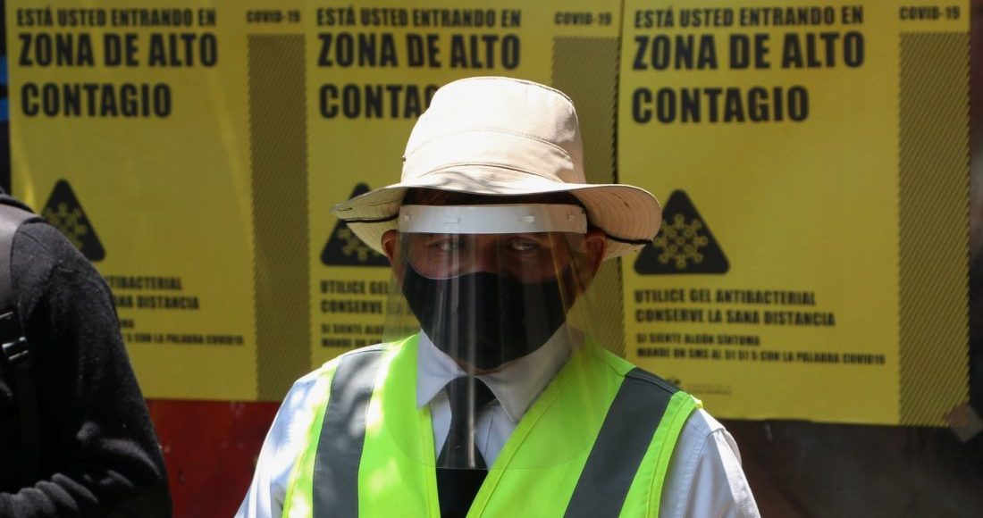 hombre-coronavirus-calle-cdmx