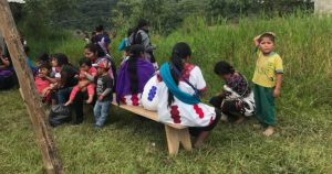 Hicieron un llamado a la sociedad civil para que se solidaricen con acciones para combatir la emergencia alimentaria y la desnutrición en este territorio. Foto: Ángeles Mariscal, Chiapas Paralelo. 