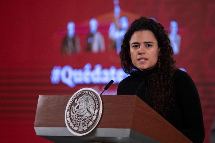 Luisa María Alcalde Luján, Secretaria del Trabajo y Previsión Social.