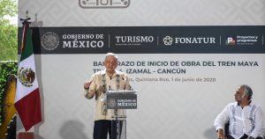 El Presidente Andrés Manuel López Obrador, encabezó el banderazo de inicio de la Obra del Tren Maya el 1 de junio. Foto: Elizabeth Ruiz, Cuartoscuro. 