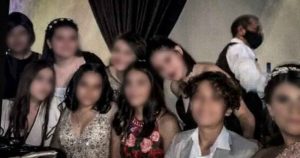 La joven celebró sus 15 años en Dolores Hidalgo, que suma casi 400 contagios de COVID-19. Foto: Especial. 