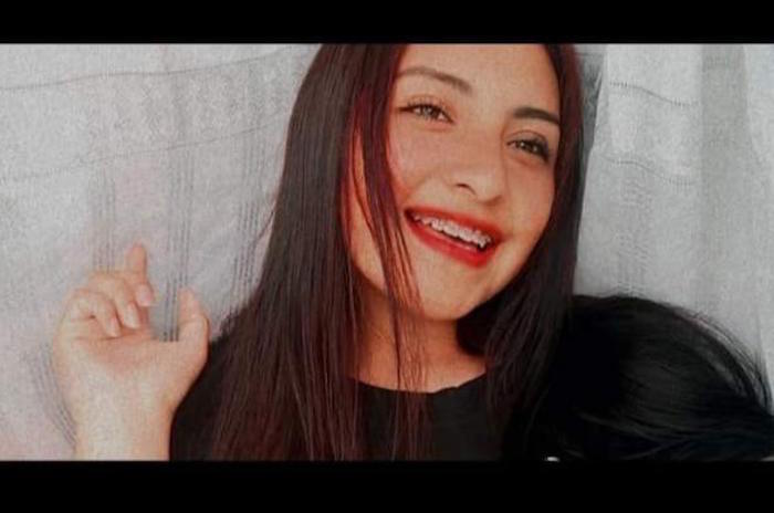 El lunes 14 de septiembre, la joven salió junto con su sobrina del barrio San Francisco en el municipio de Xalatlaco. Ese día, inició el viacrusis para los Vara Cervantes.