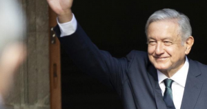 amlo-saludo-informe-presidencial-septiembre-2020