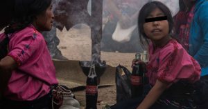 La plataforma recordó que Chiapas se ha posicionado nacional e internacionalmente como una de las regiones con más alto consumo de bebidas azucaradas. Foto: Cuartoscuro